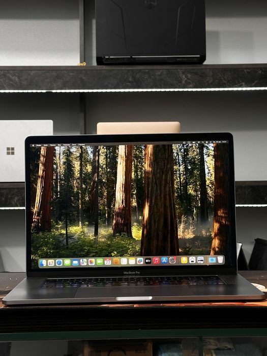 Арзон нархда Macbook Pro 2018 i7 16/256