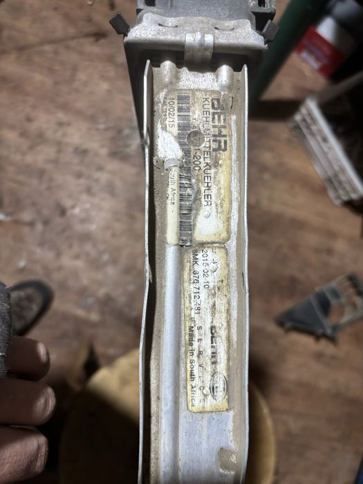 Радиатор E39 BEHR