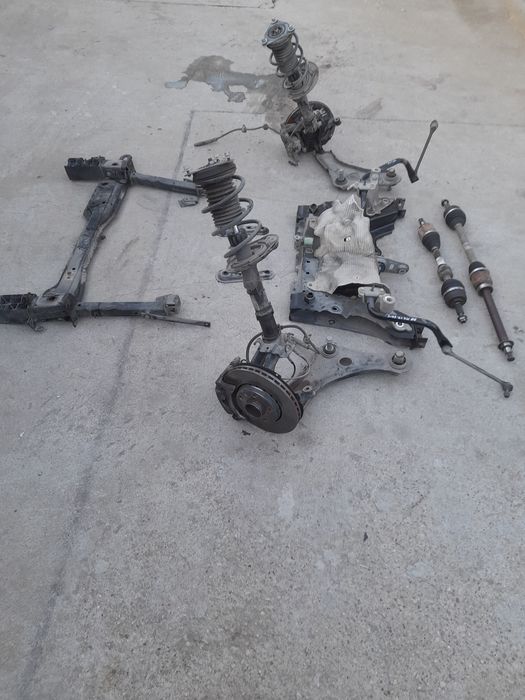 Mecanica Punte Fata Brate Fuzete Renault Megane IV 4 1.5 Dci 2017-2022