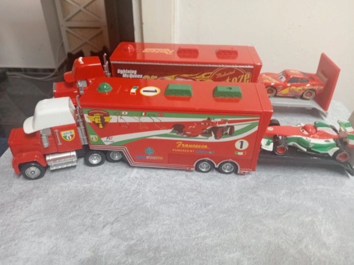 Camioane Cars, Mattel