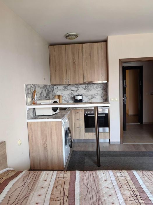 Дава се под наем Едностаен апартамент в Бургас, Сарафово - 40 кв.м за 306 € - Снимка #2