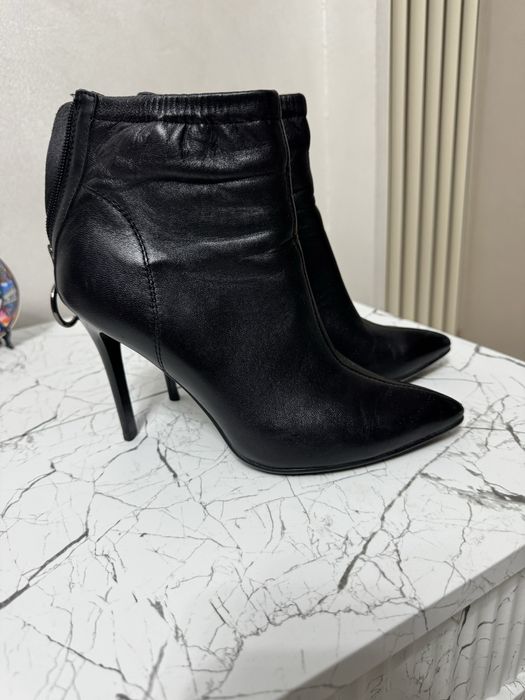 Продам шикарные ботильоны