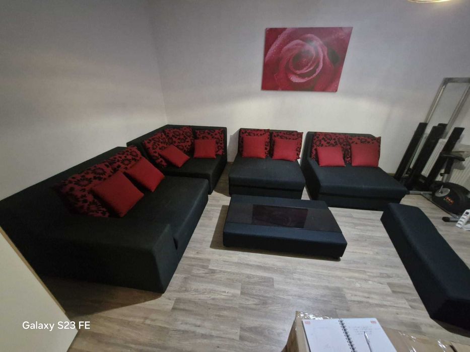 Vând colțar modular Milano