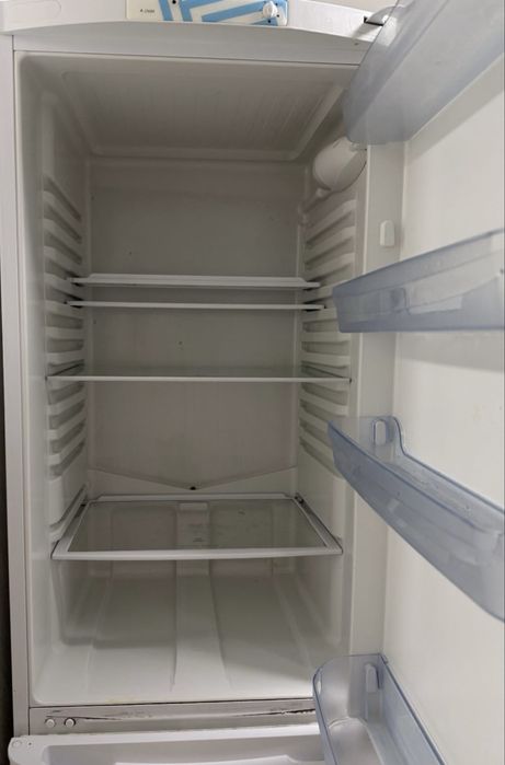 Продается холодильник