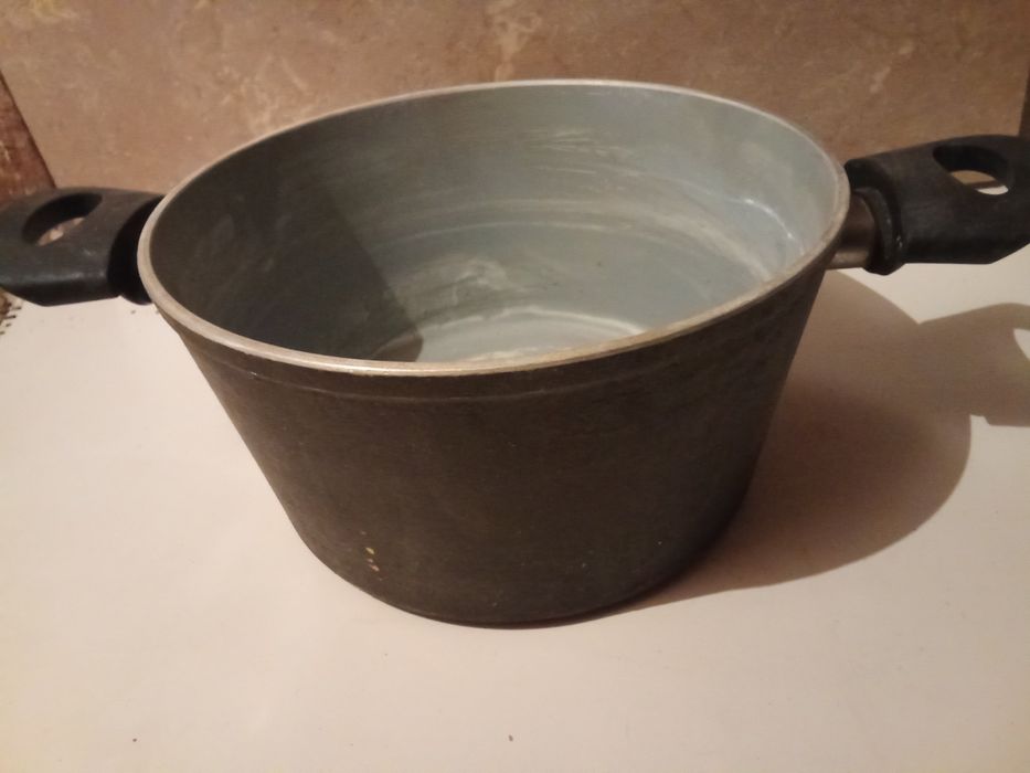 Мантоварка,казан советских времён.