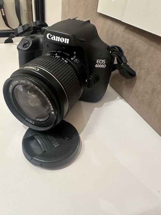 Камера Canon 4000D
