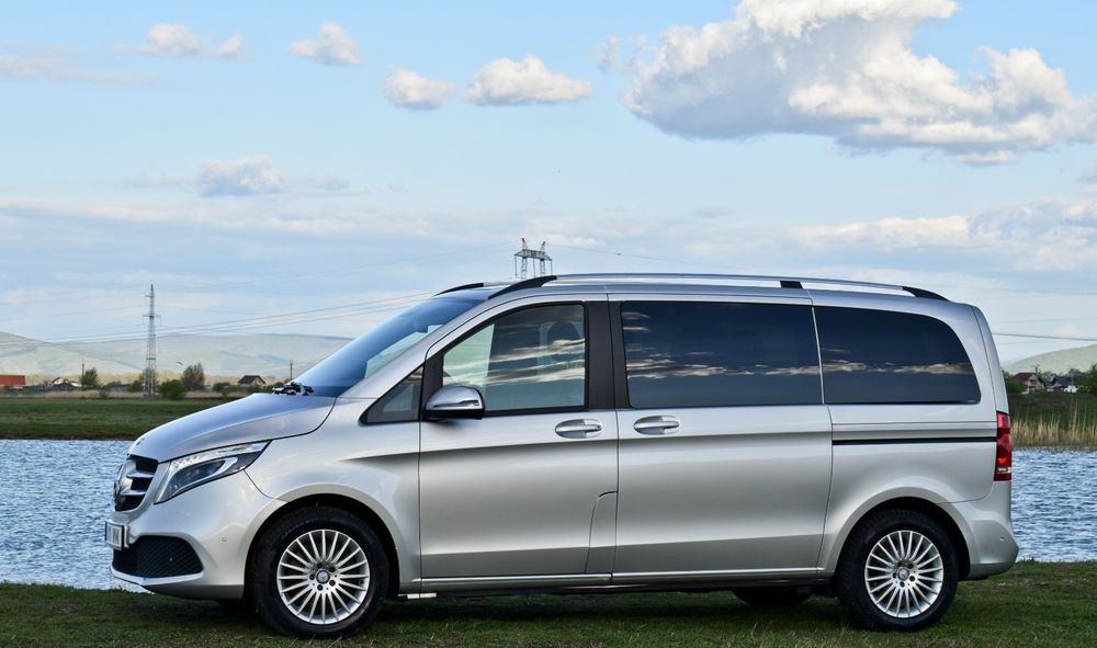 Vand Mercedes-Benz V 300d 4Matic 2020/FULL/4MATIC /8 locuri/CUTIE 9G