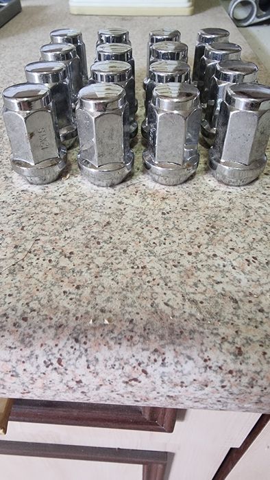 Гайка сатылады жақсы