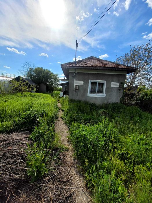 Casa +teren 2960 m² Costești Ag 0743125732