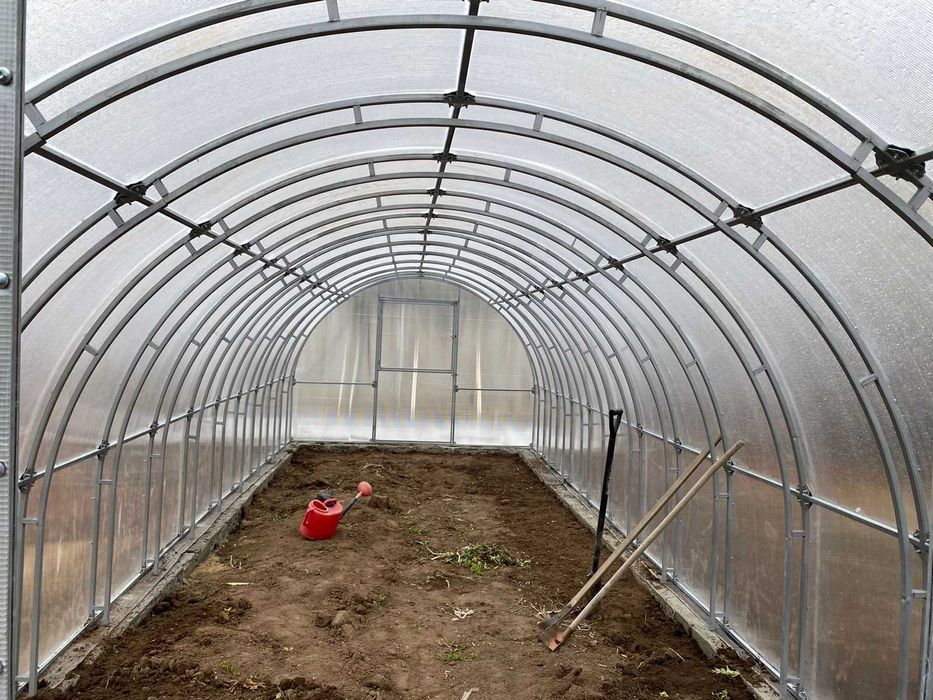 Теплицы оцинкованные