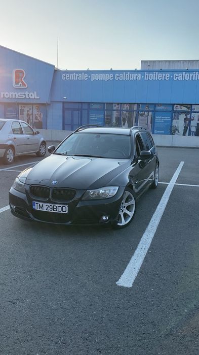 Vând BMW e91 facelift 320d