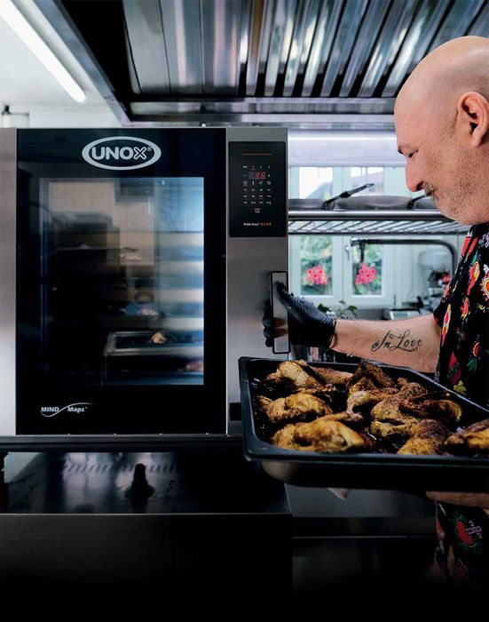 Пароконвектомат печь Италия бренди Cheftop Unox