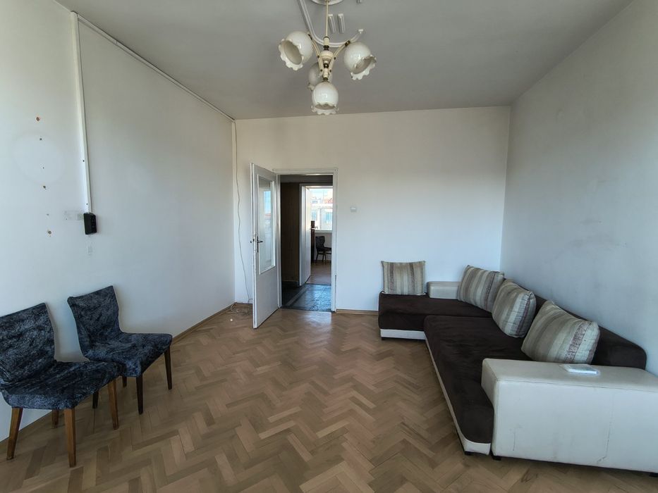 Дава се под наем Тристаен апартамент в Пловдив, Каменица 2 - 90 кв.м за 408 € - Снимка #1