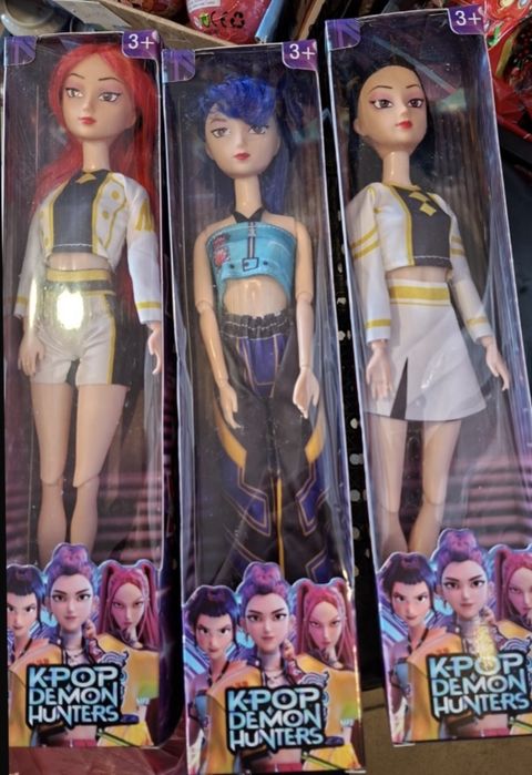 Пееща K-POP Demon Hunters Кукла - Светещо сърце/музика Rumi/Zoey/Mira