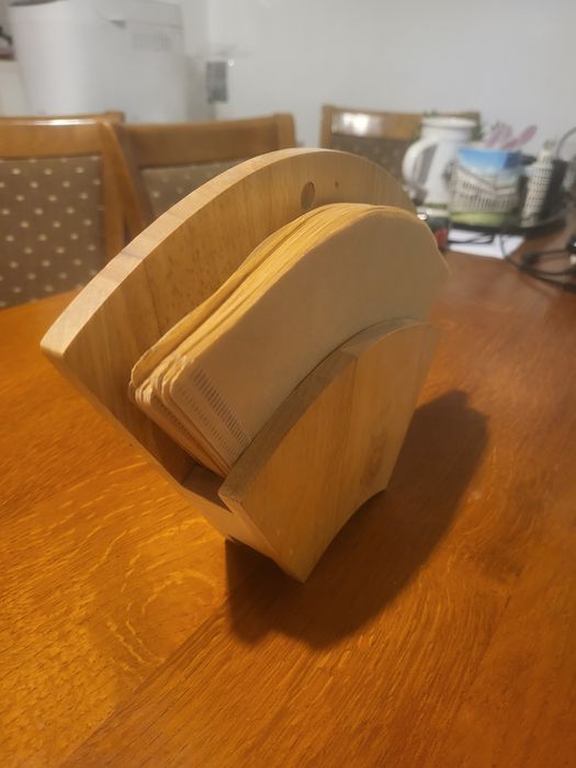 Поставка дървена за филтри за кафе машина