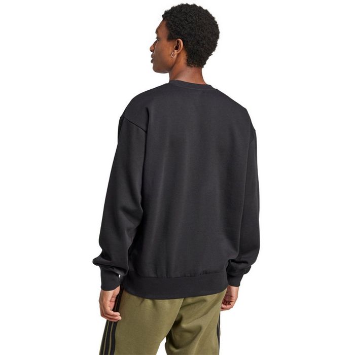 Суичър adidas Feelcozy М
в черно с апликация JE3794