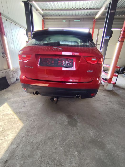 Jaguar f-pace twin turbo -3.0-300кс-2017г
