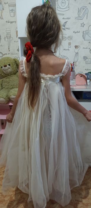 Нарядное праздничное платье!