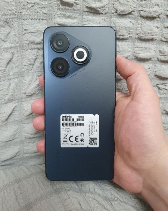 Srochna Sotiladi Infinix Smart 10 HD 4/64Gb Black Orginal Xolati Zo'r
