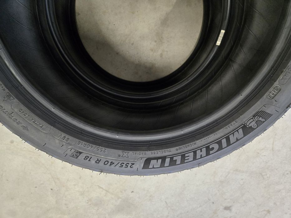 2buc Anvelope iarna 255 40 18 Michelin Pilot Alpin5