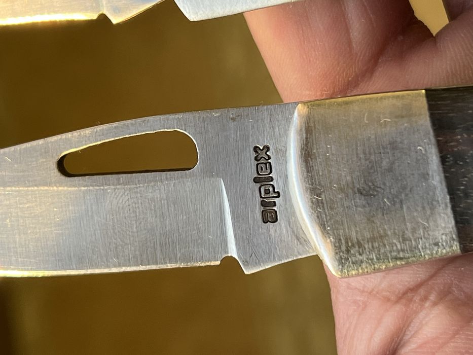 Ножче ножка нож/////////