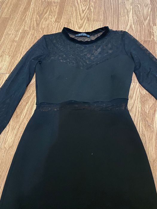 Рокля Bershka XS