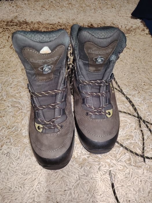 LOWA gore-tex висок клас