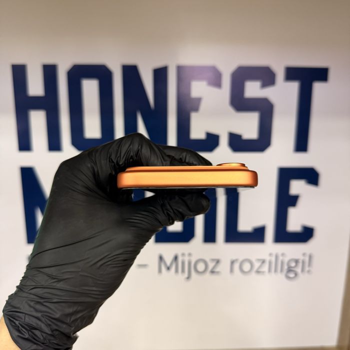 iPhone 17 Pro Max 100% Orange