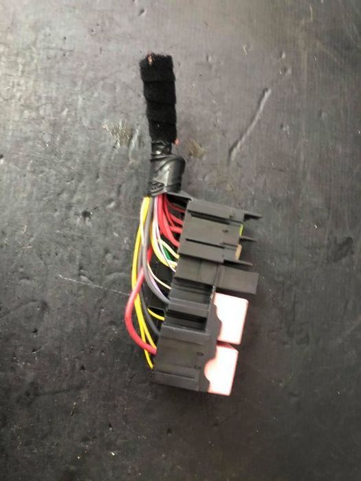 releu  1.2 b tce d4fh786 renault clio 3 dupa 2007