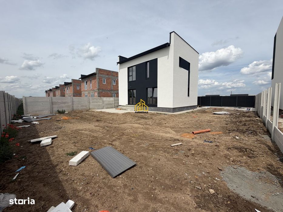 Casa /Vila Individuala /Domnesti/Central/ 4 Camere/400Mp/Premium