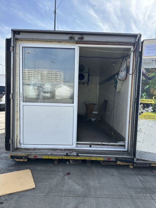 Vand urgent container frigorific si container AC