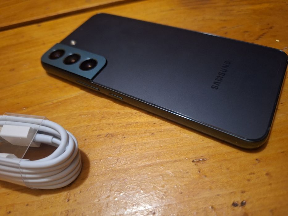 Telefon Samsung s22