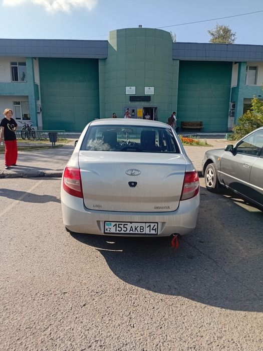 Lada-Granta в радном окрасе