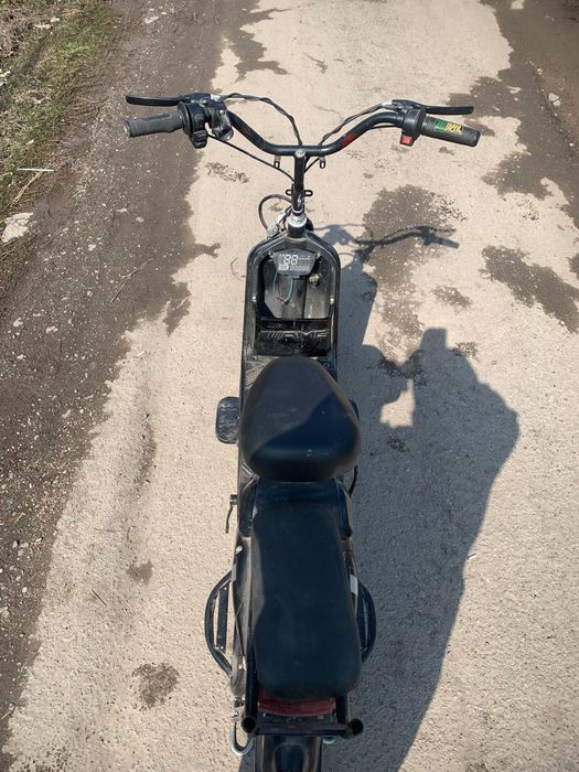 Продам электро скутер аманат х5