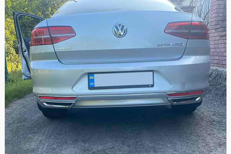 Tipsuri Ornamente evacuare passat b8 inox