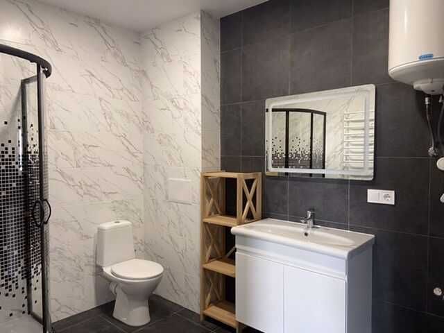 Дава се под наем Двустаен апартамент в София, Център - 67 кв.м за 509.49 € - Снимка #1