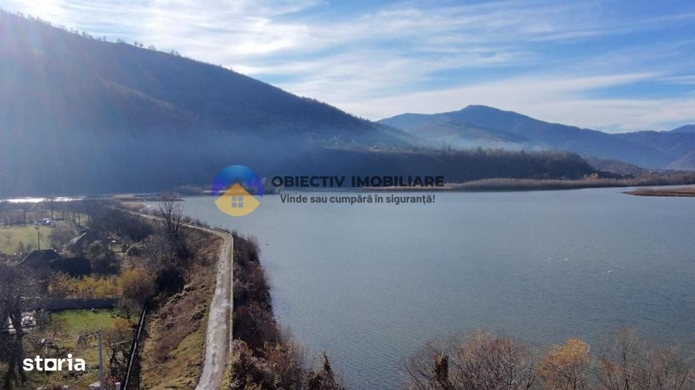 Casa si teren langa lacul Pangarati , mobilata si utilata