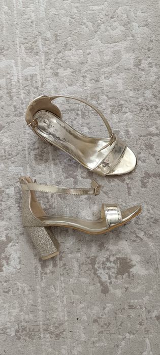 Обувь женская Сапоги