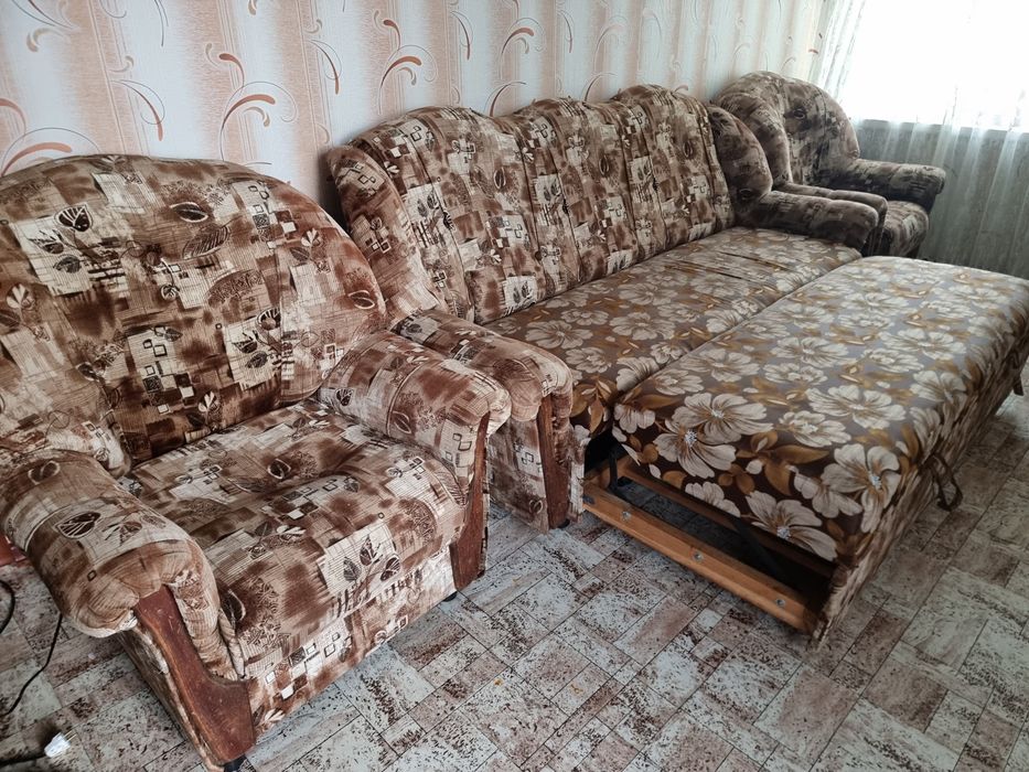 Продам мягкий уголок