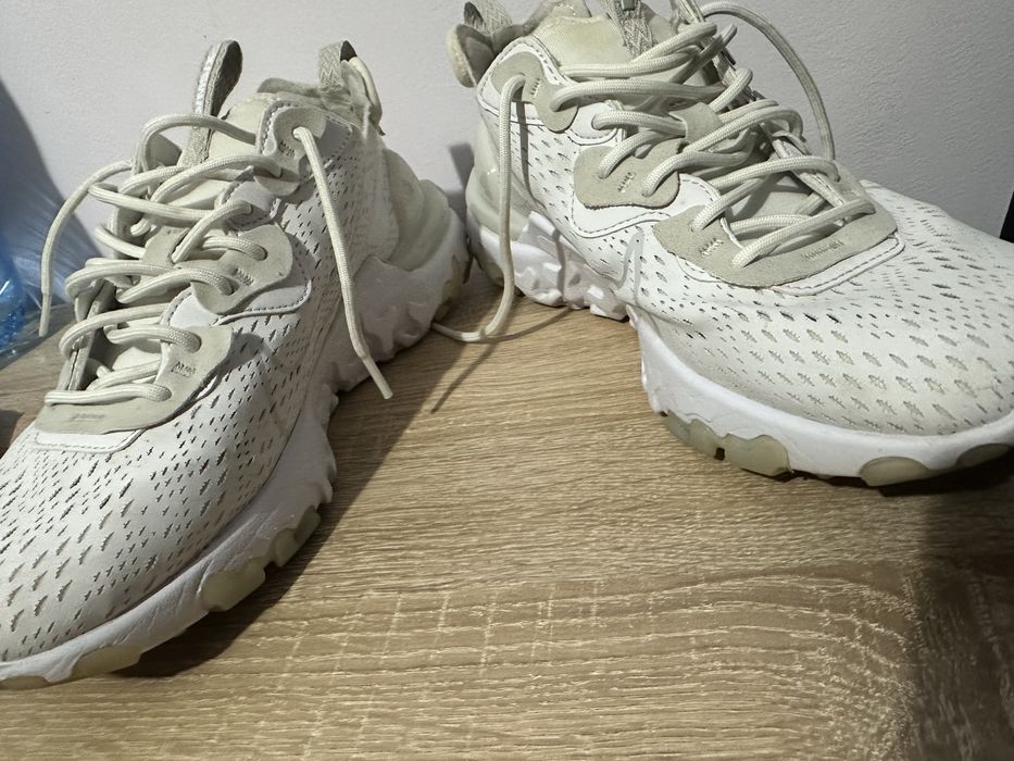 Nike react vision white