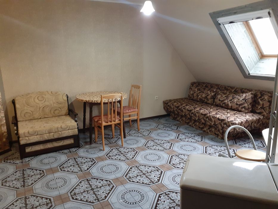 Давам студио под наем в гр. Аксаково