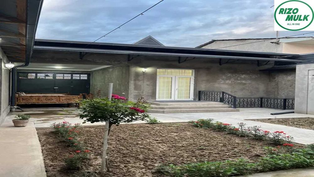 Учтепа тумани Изза мавзеси якинида файзли ховли сотилади. NR494/108