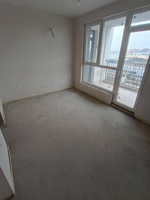 Продава се Двустаен апартамент в Бургас, Славейков - 58 кв.м за 1003 €/кв.м - Снимка #3