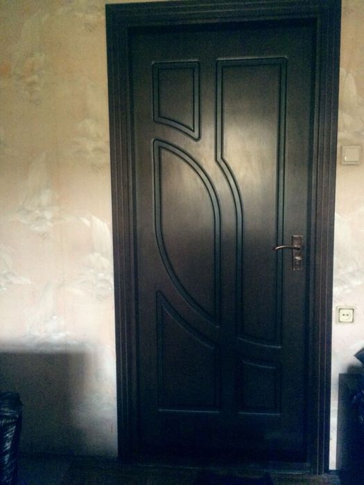 Продается дверь из МДФ