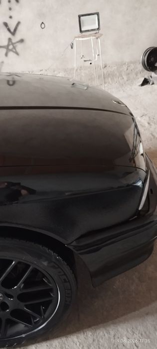 Автомобиль BMW E34 M20
