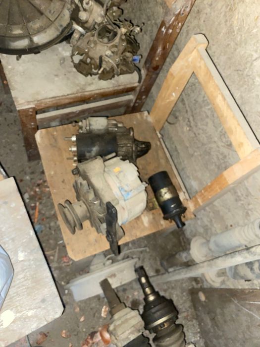 Audi 80 1.8 карбератор