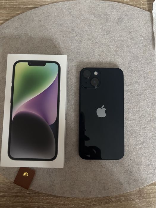 Vand Iphone 14 Midnight 128 GB in stare foarte buna