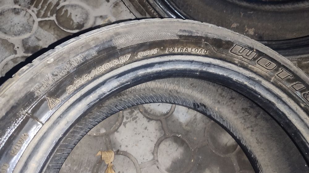 Продам резина на 17