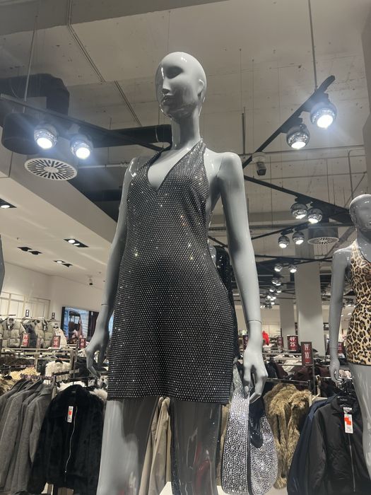 Рокля с камъчета Amisu рр 32 /нова/