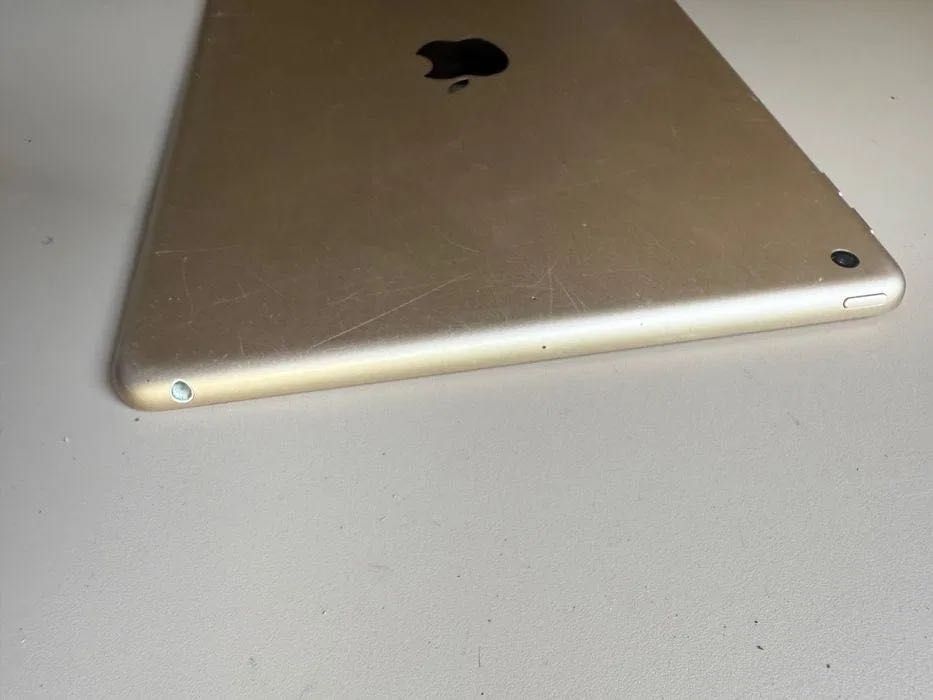 iPad 5 generatia 5 tableta Apple iOS 16